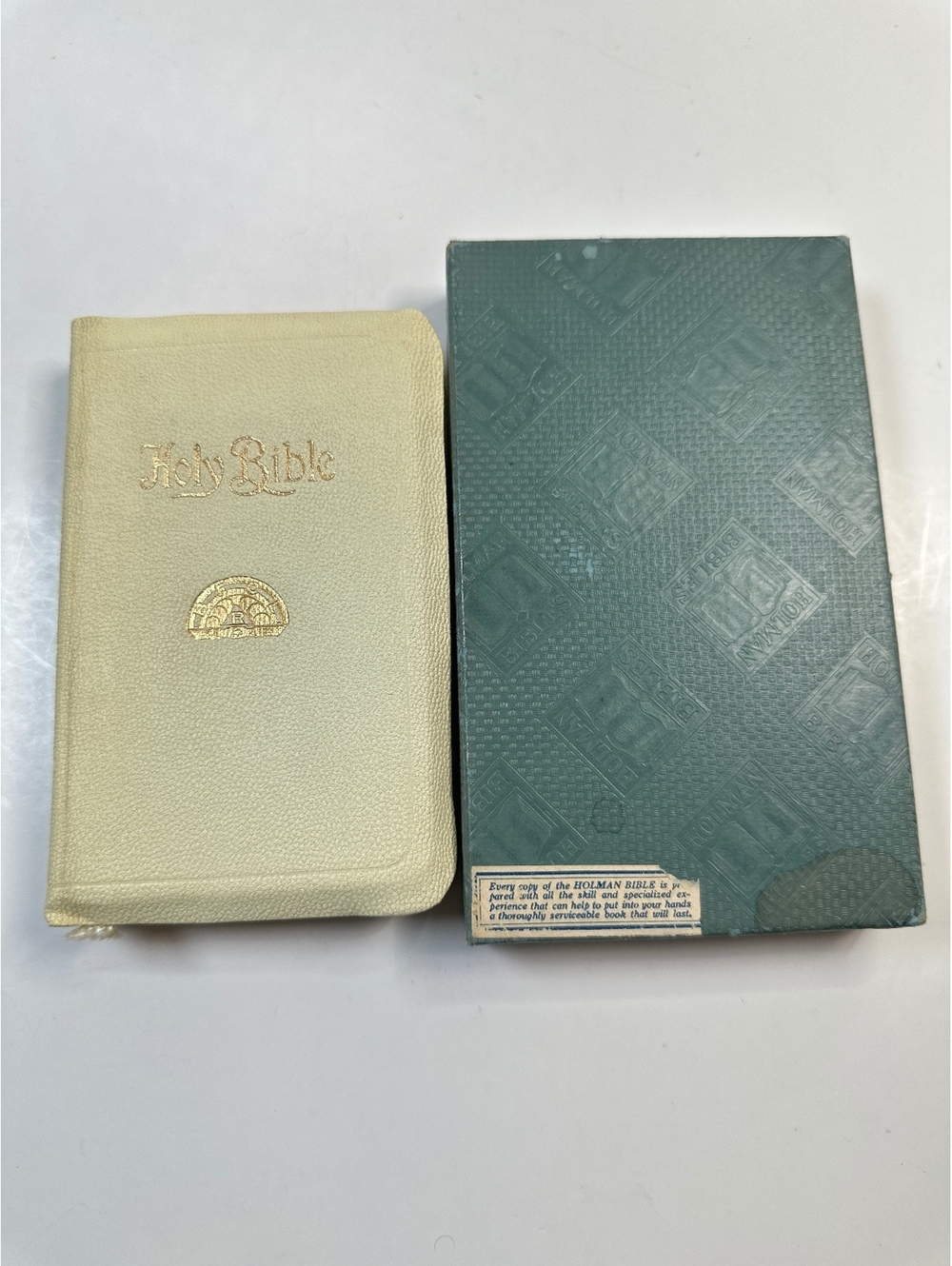 Holman Rainbow Girls Bible 1929 KJV White Overlapping Cover Original Box